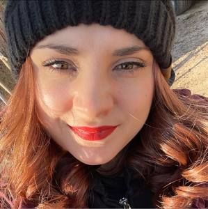 Meet your Posher, Cortney